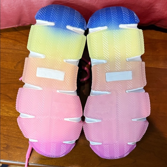 Athletic Works Kids Sneakers Black Gray with Pink Laces - Picture 4 of 7